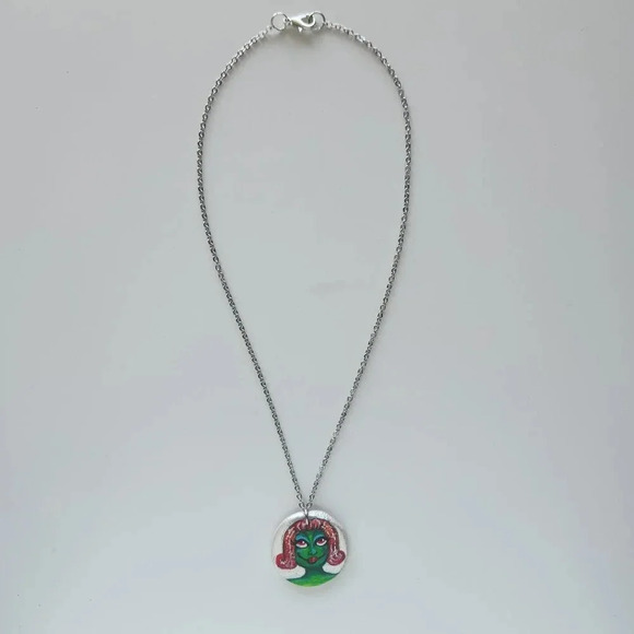 Wicked Witch necklace ✦ unique gothic witch pendant on a dainty silver chain ✦ - Picture 4 of 10